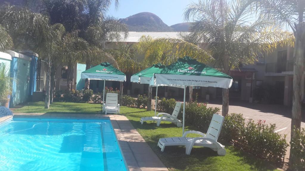 Palm Valley Inn And Day Spa ฮาร์ทบีสบูร์ท ภายนอก รูปภาพ