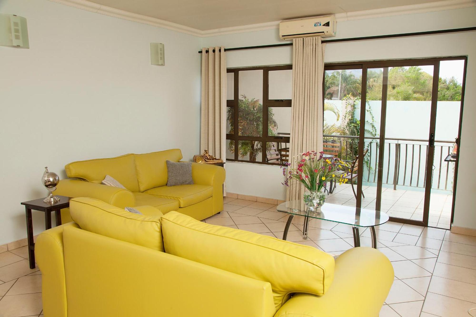 Palm Valley Inn And Day Spa ฮาร์ทบีสบูร์ท ภายนอก รูปภาพ